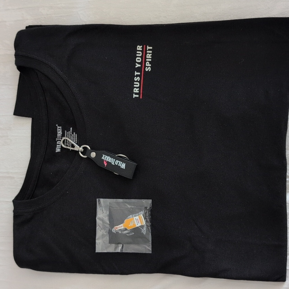 Wild Turkey Bourbon " Trust Your Spitit" Black Short Sleeve T Shirt ~